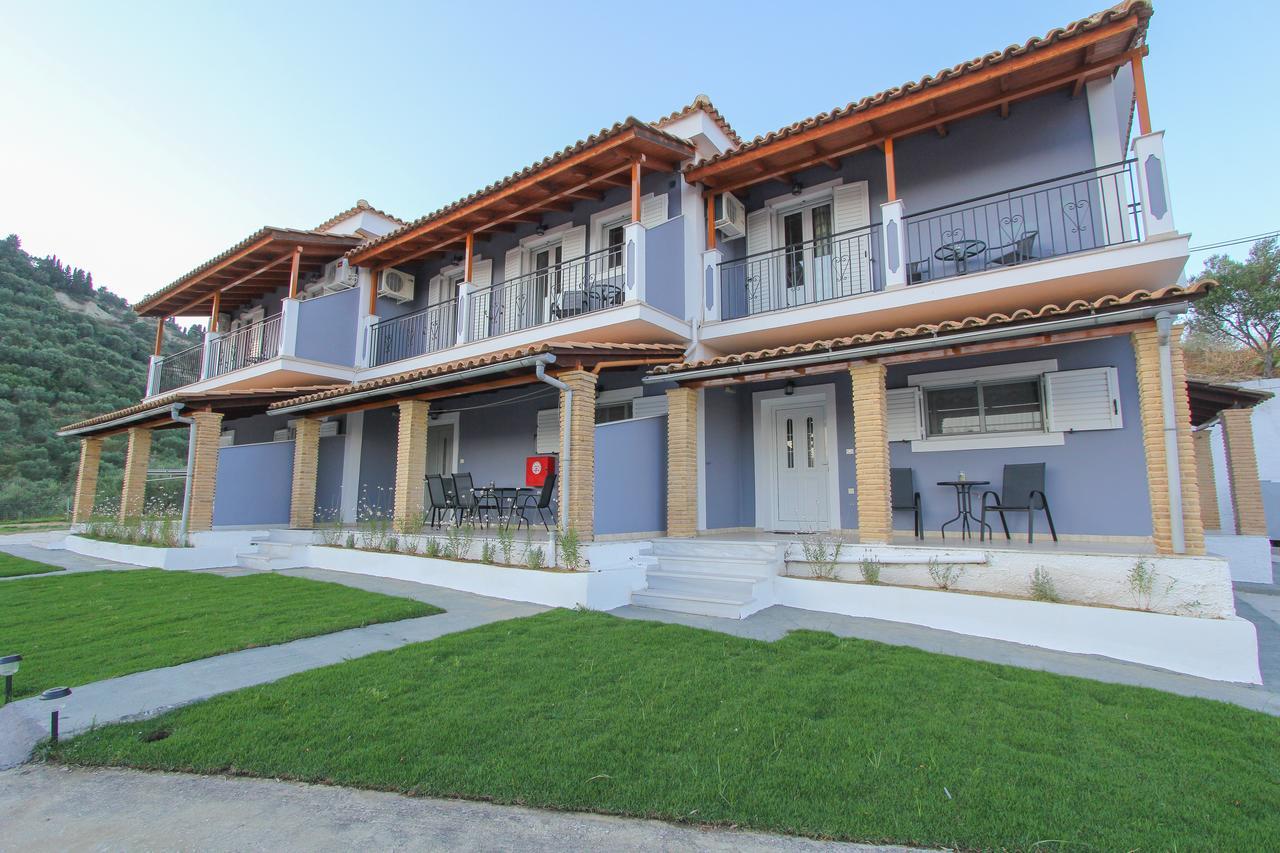 Seablue Houses Tragaki Exterior photo
